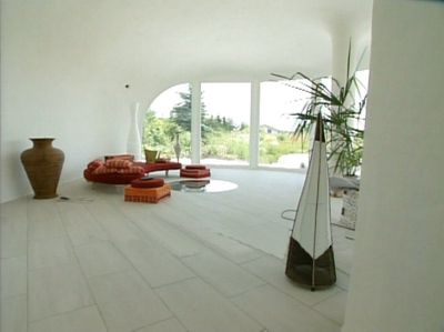 Earth_house_interior1